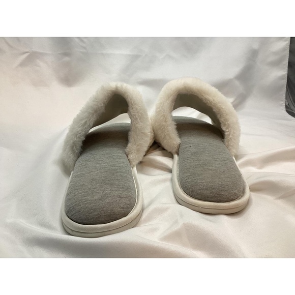 Rae Dunn Womans white large “bride” slippers worn once - Picture 4 of 6